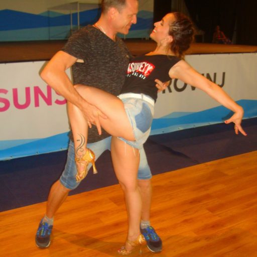 Sensual Bachata nauka. Raquel i Darek