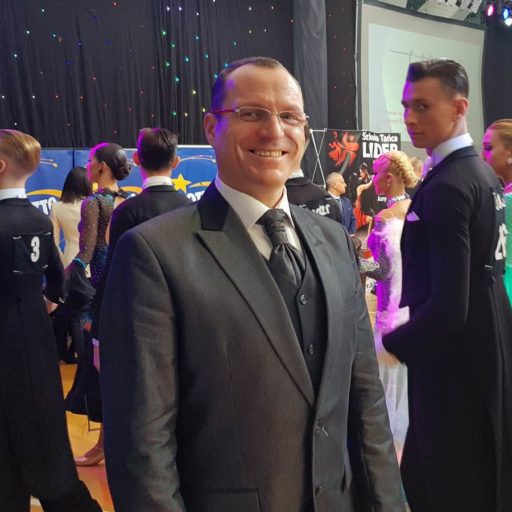 Sędzia sportowego tańca towarzyskiego Dariusz Kurzeja