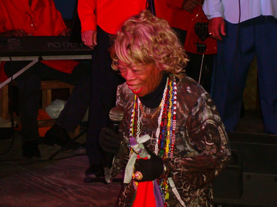 Salsa Cuba Juana la Cubana